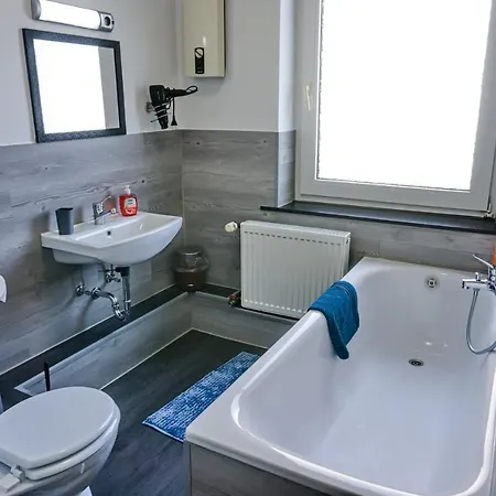 Big Bis 7 Personen * Solingen